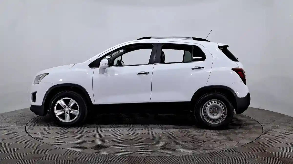 Chevrolet Tracker 2014 года за 3 830 000 тг. в Астана