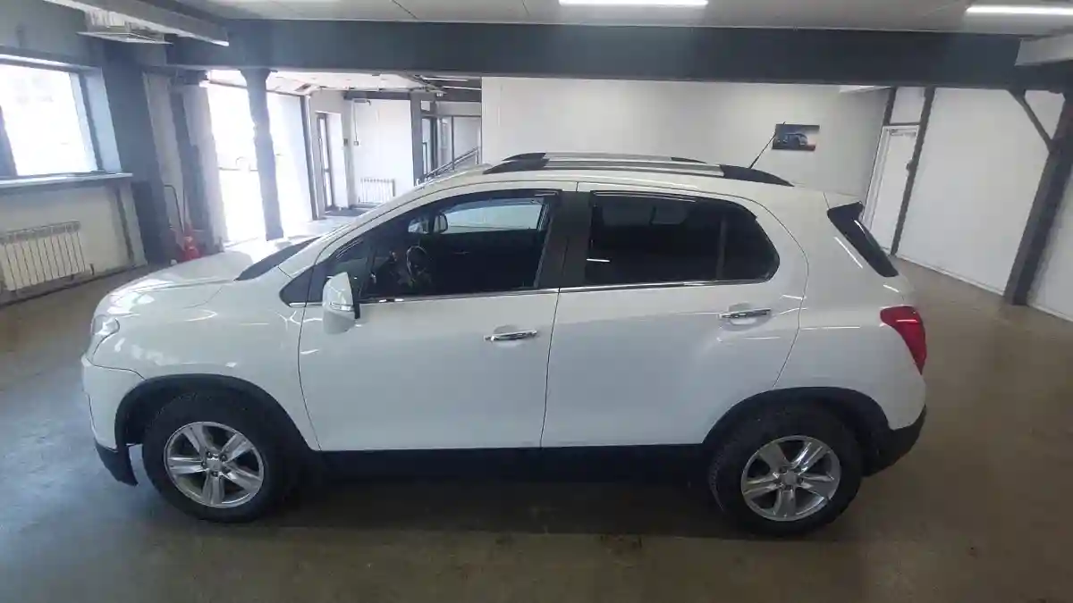 Chevrolet Tracker 2014 года за 6 500 000 тг. в Астана