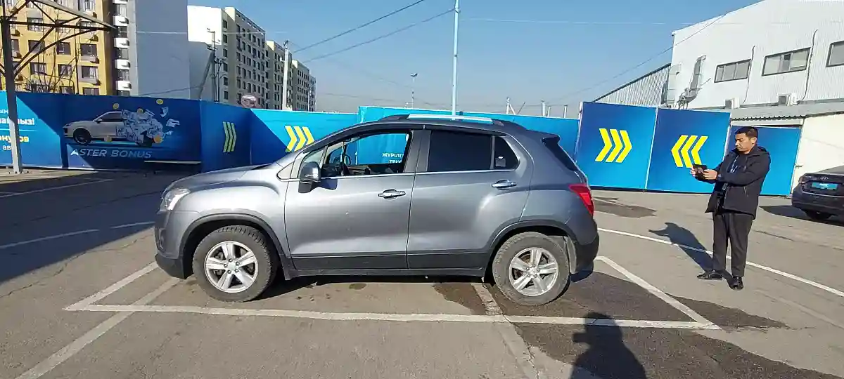 Chevrolet Tracker 2014 года за 5 900 000 тг. в Алматы