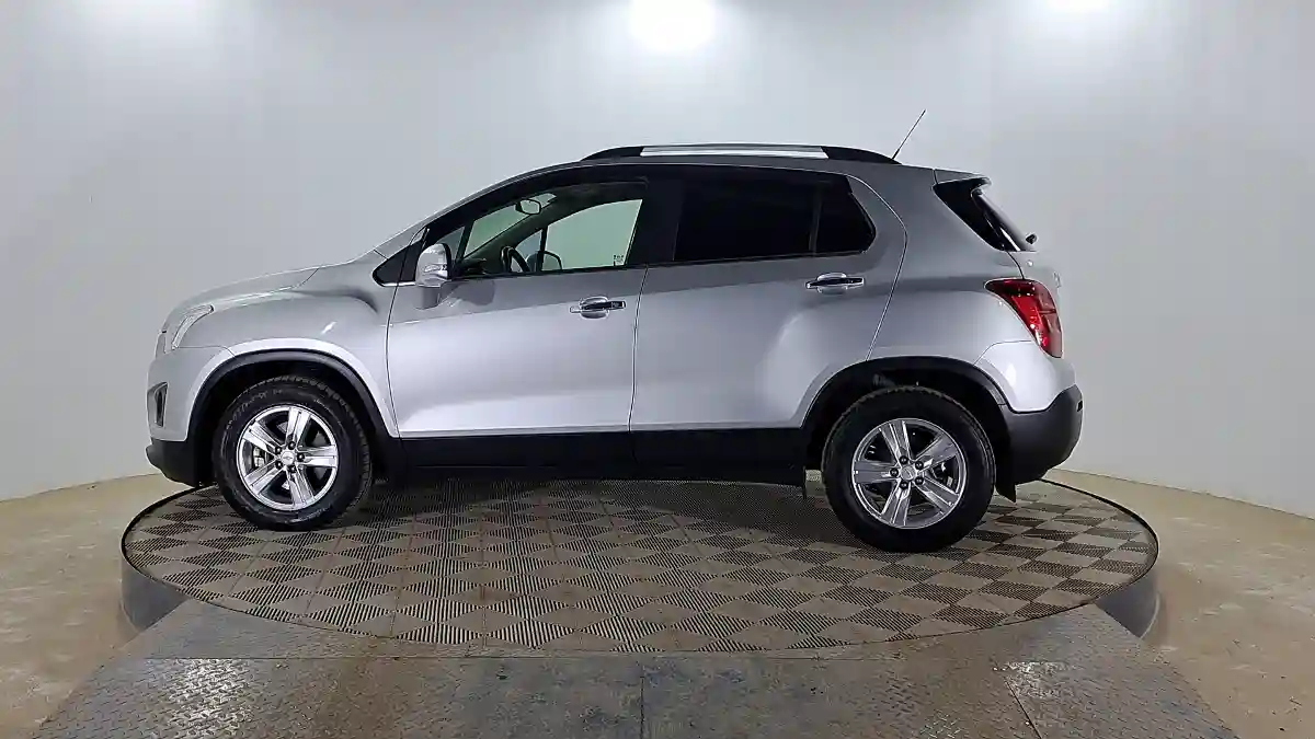 Chevrolet Tracker 2014 года за 5 350 000 тг. в Актобе