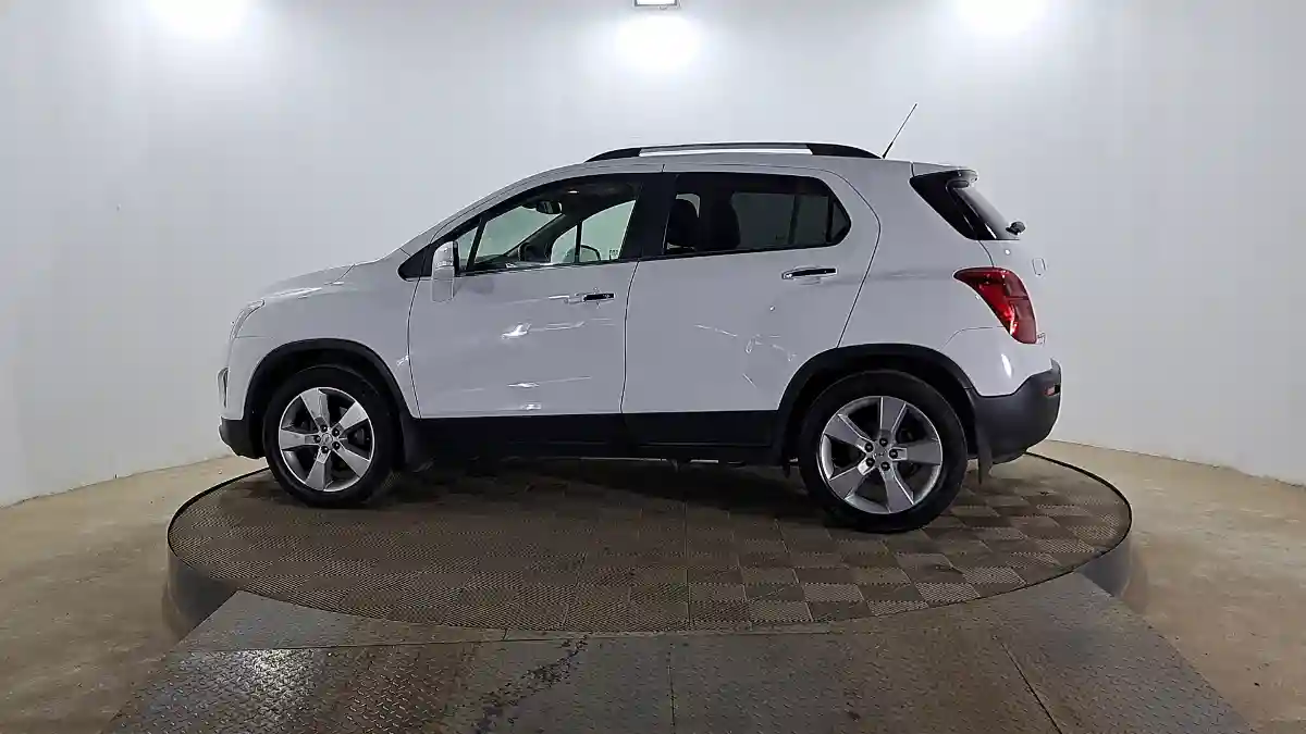 Chevrolet Tracker 2013 года за 4 790 000 тг. в Актобе