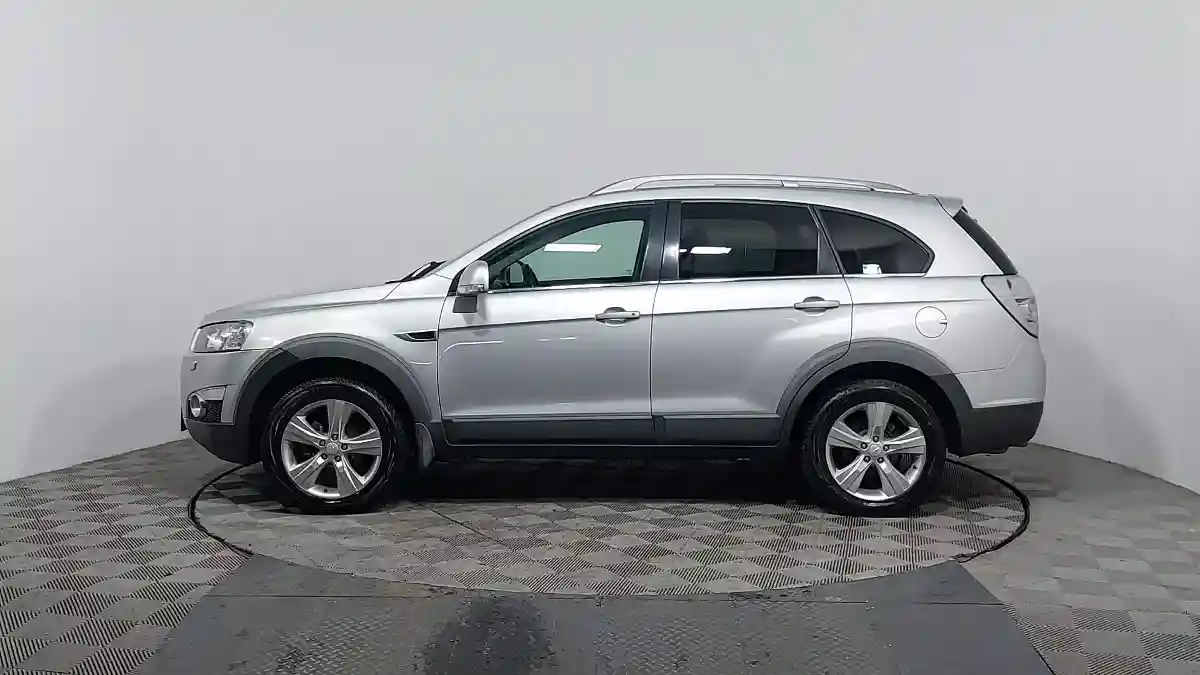 Chevrolet Captiva 2012 года за 6 950 000 тг. в Астана