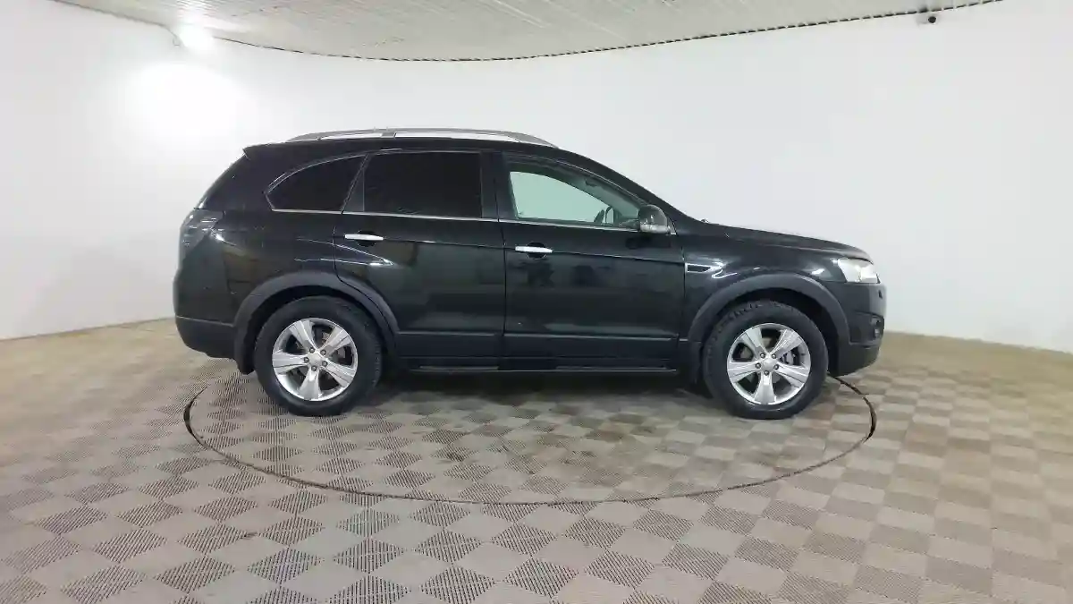 Chevrolet Captiva 2012 года за 6 790 000 тг. в Шымкент