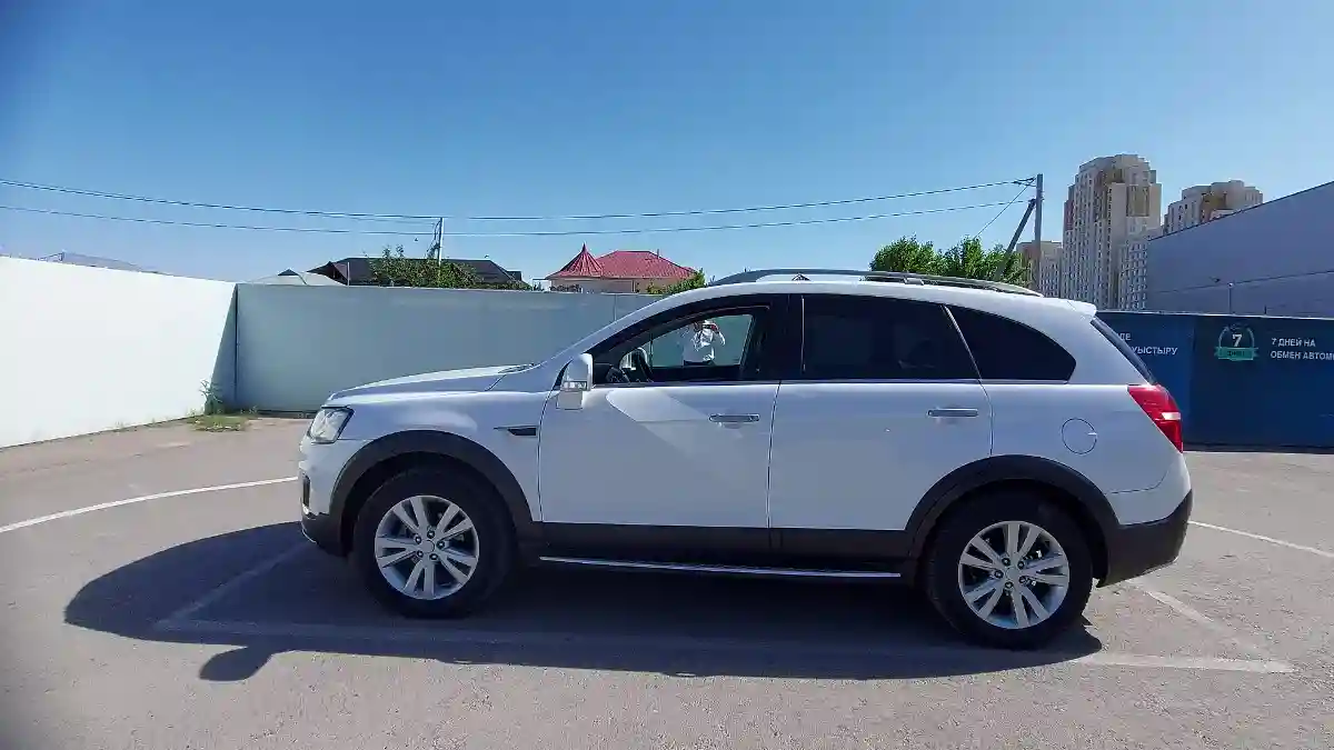 Chevrolet Captiva 2013 года за 7 200 000 тг. в Шымкент