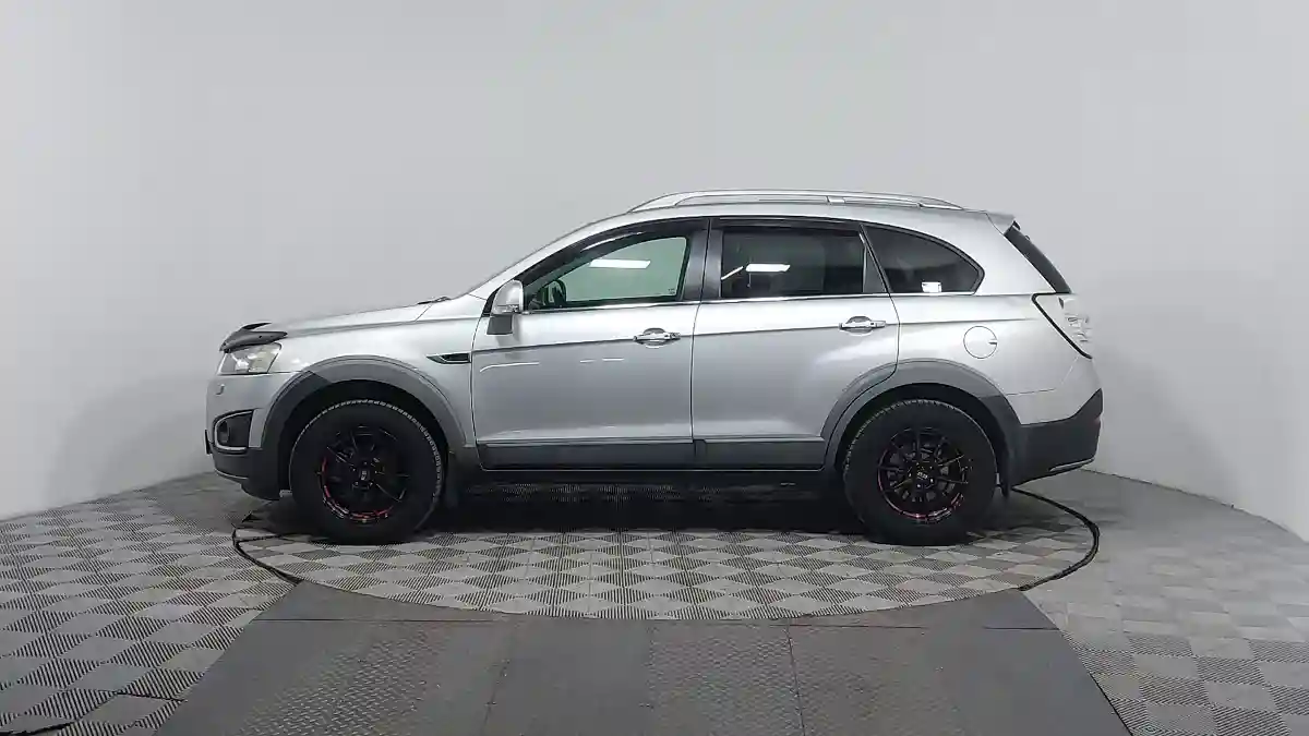Chevrolet Captiva 2013 года за 7 490 000 тг. в Астана