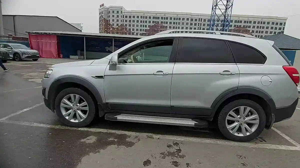 Chevrolet Captiva 2013 года за 7 800 000 тг. в Шымкент