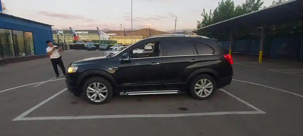 Chevrolet Captiva 2013 года за 7 900 000 тг. в Алматы