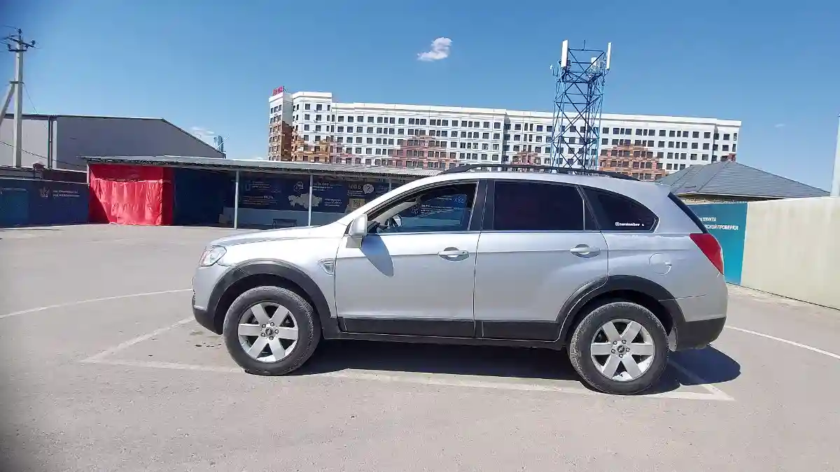 Chevrolet Captiva 2008 года за 4 640 000 тг. в Шымкент