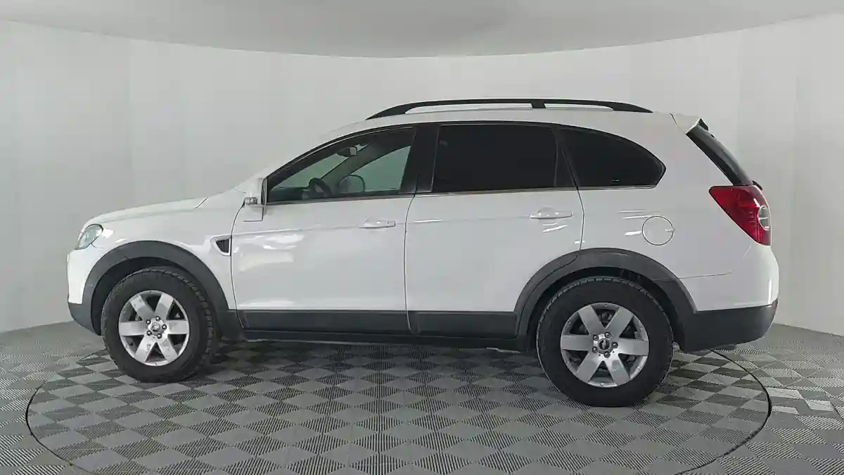 Chevrolet Captiva 2008 года за 3 750 000 тг. в Актау