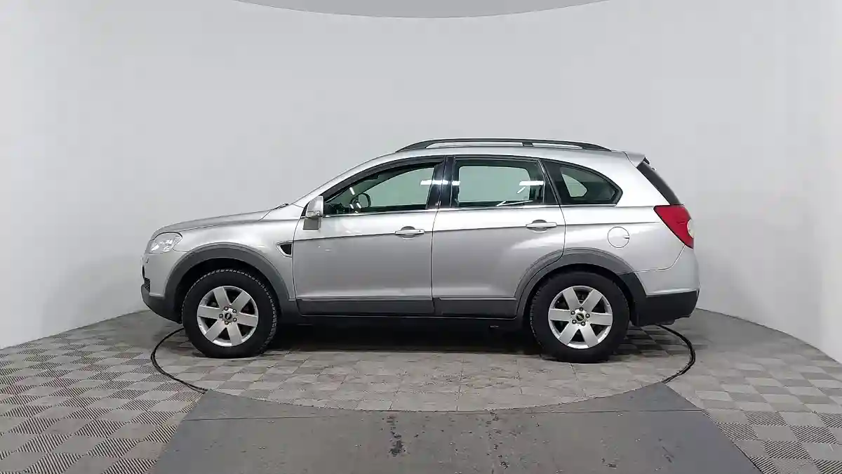 Chevrolet Captiva 2008 года за 5 500 000 тг. в Астана