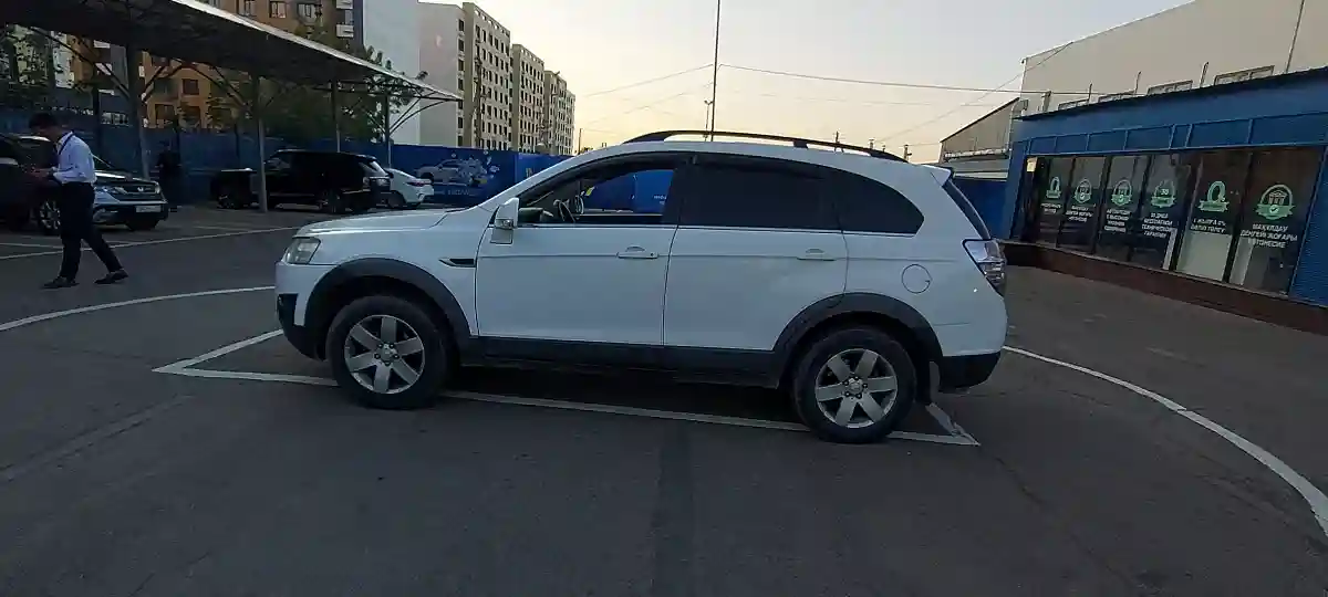 Chevrolet Captiva 2012 года за 7 500 000 тг. в Алматы