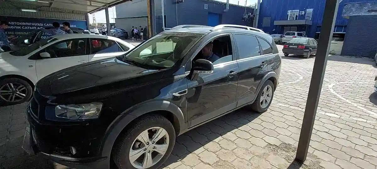 Chevrolet Captiva 2013 года за 7 500 000 тг. в Караганда