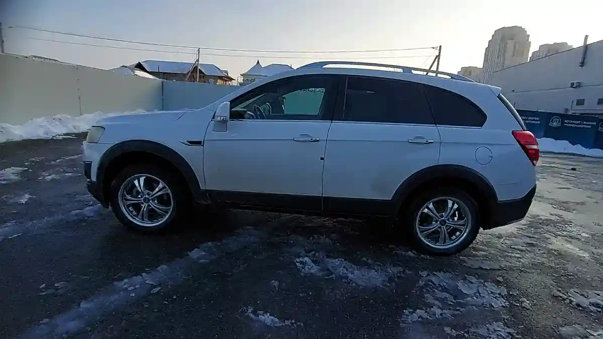 Chevrolet Captiva 2013 года за 8 200 000 тг. в Шымкент