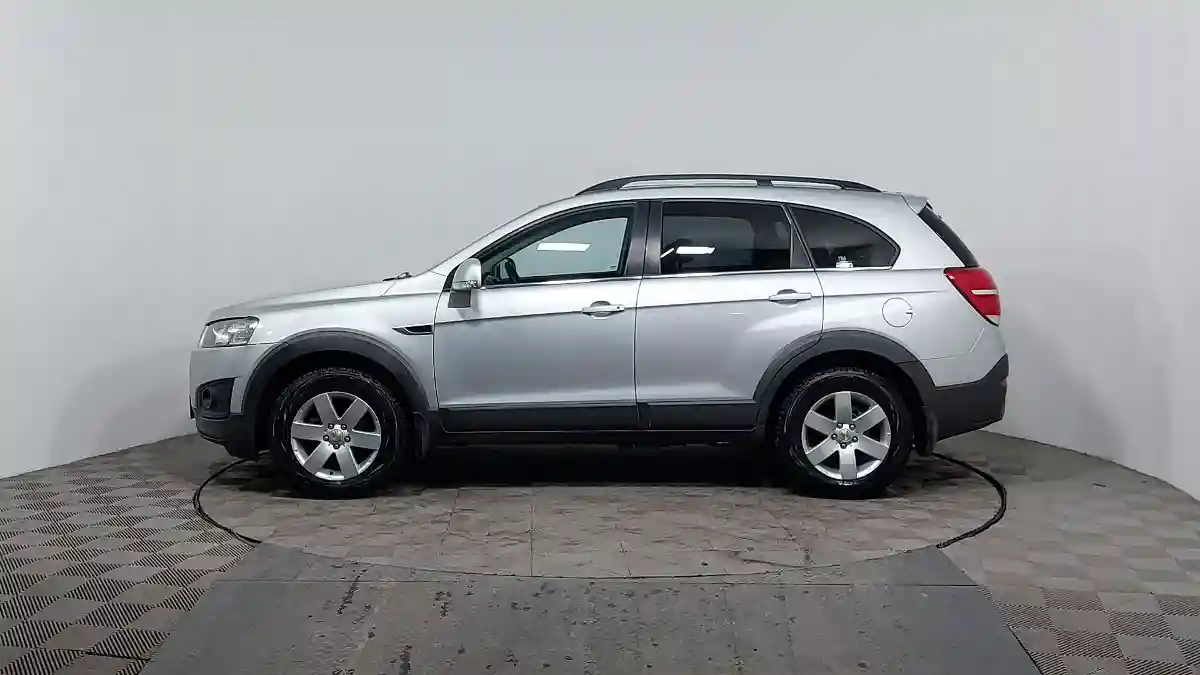 Chevrolet Captiva 2013 года за 6 390 000 тг. в Астана