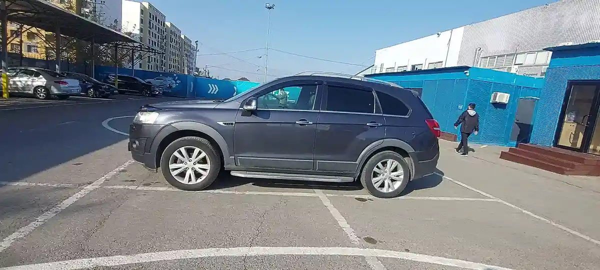 Chevrolet Captiva 2013 года за 6 000 000 тг. в Алматы