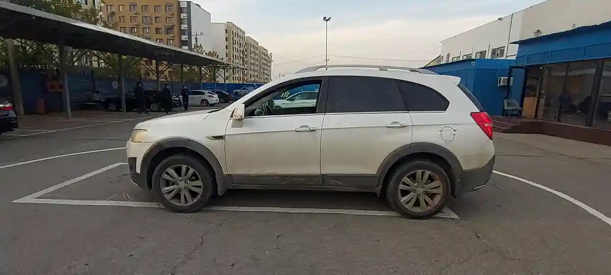 Chevrolet Captiva 2014 года за 7 000 000 тг. в Алматы