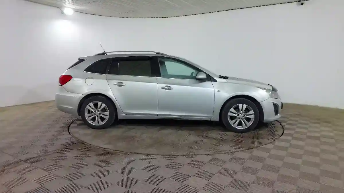 Chevrolet Cruze 2013 года за 2 790 000 тг. в Шымкент