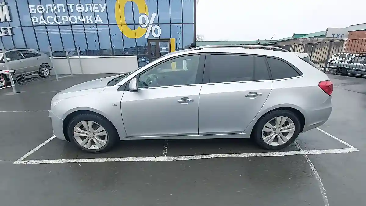 Chevrolet Cruze 2013 года за 5 500 000 тг. в Актобе