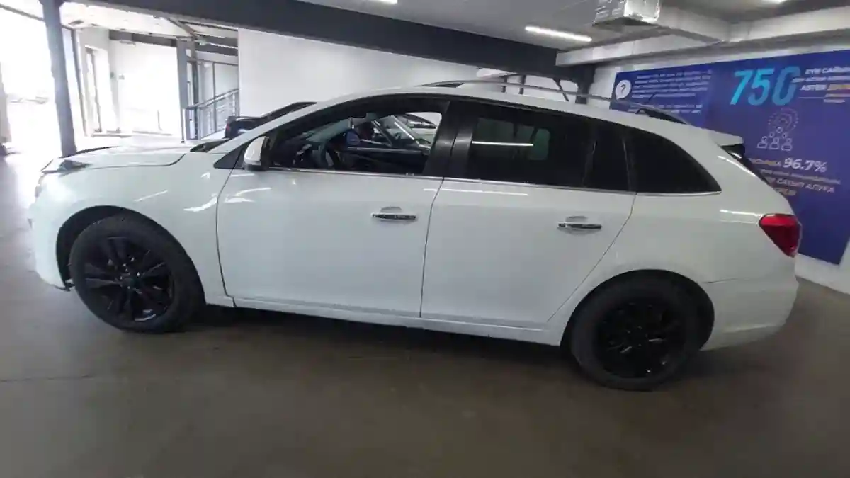 Chevrolet Cruze 2014 года за 5 000 000 тг. в Астана