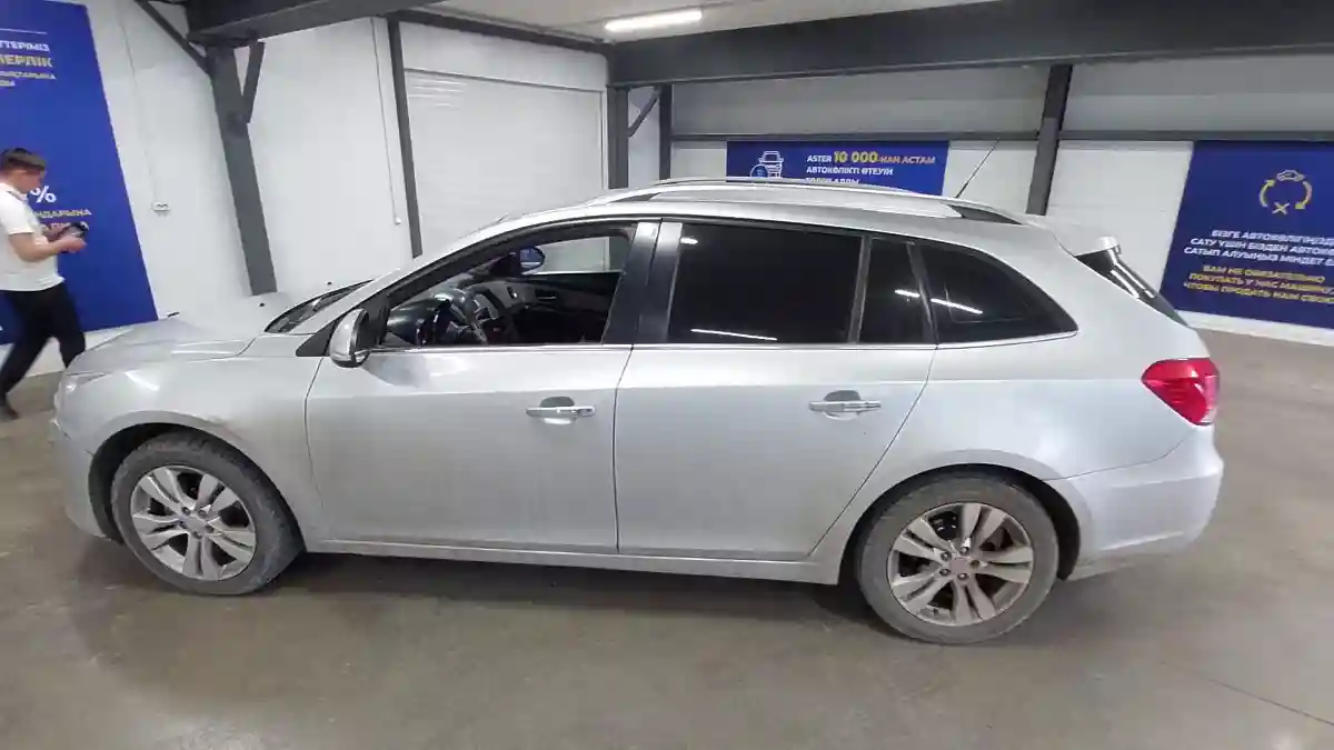 Chevrolet Cruze 2014 года за 5 000 000 тг. в Астана