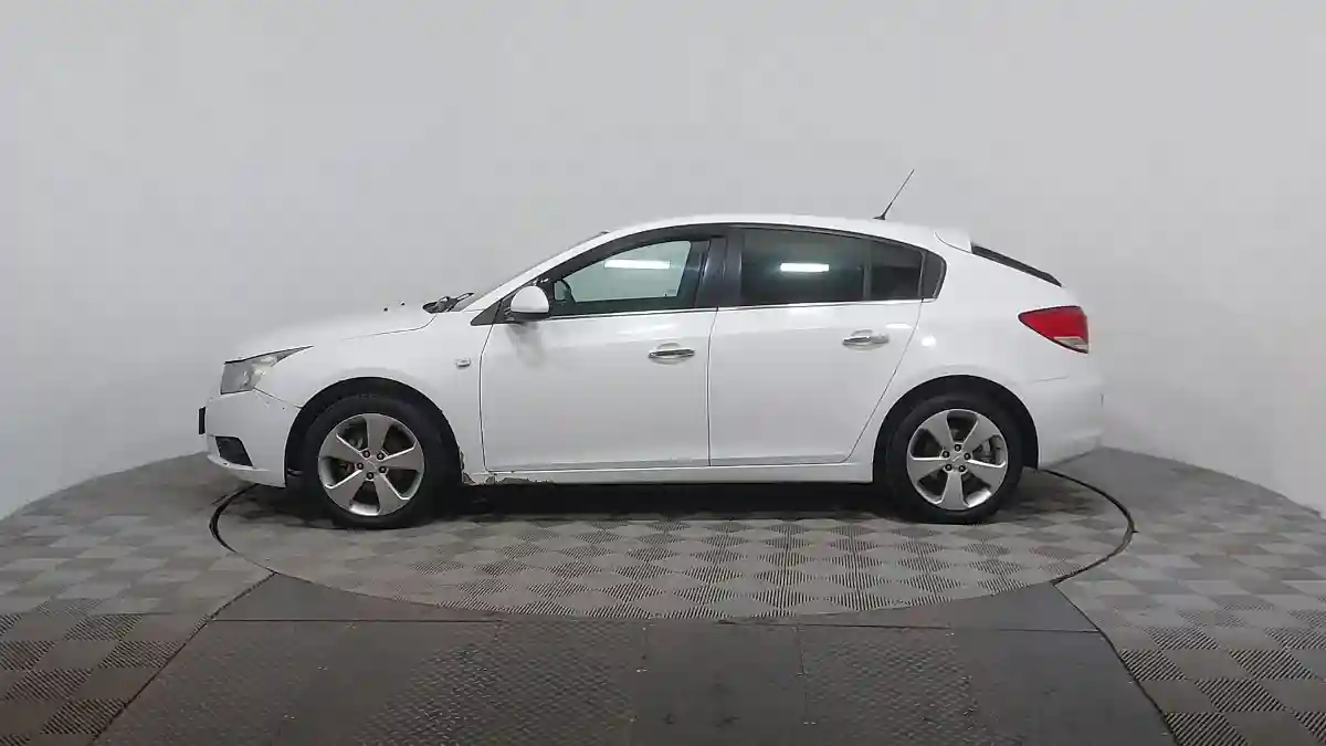 Chevrolet Cruze 2012 года за 2 850 000 тг. в Астана