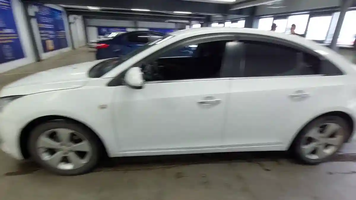 Chevrolet Cruze 2011 года за 4 000 000 тг. в Астана