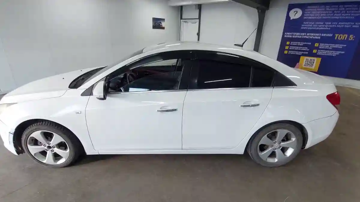 Chevrolet Cruze 2012 года за 4 000 000 тг. в Астана