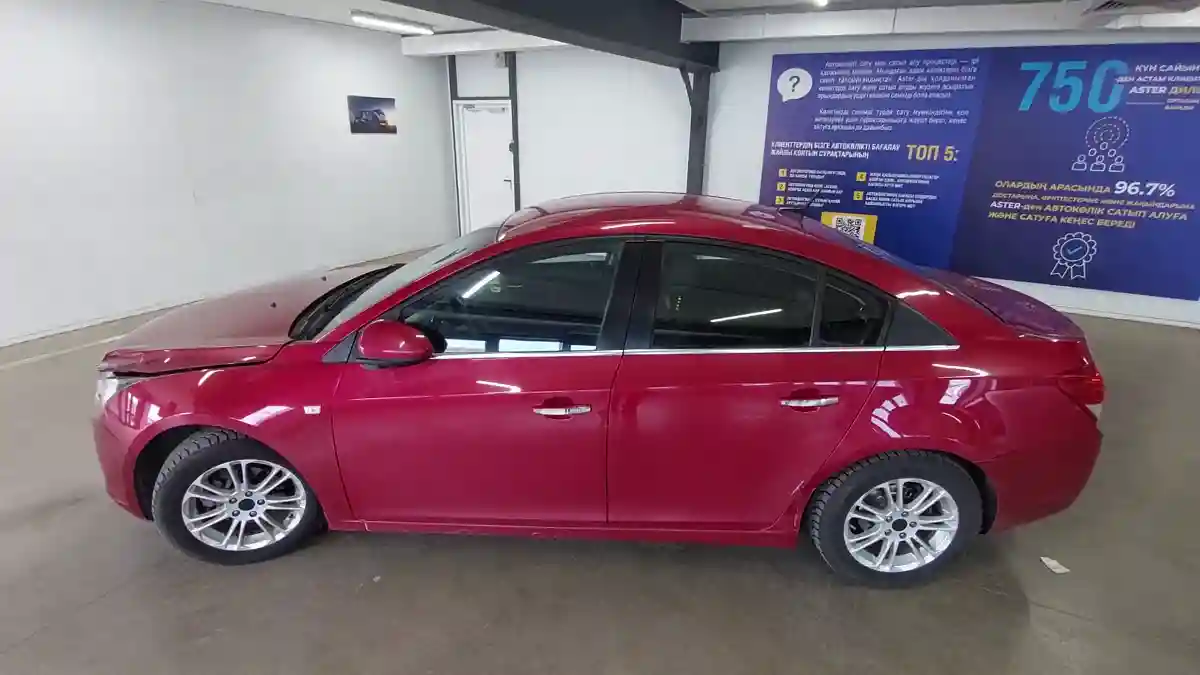 Chevrolet Cruze 2012 года за 3 500 000 тг. в Астана