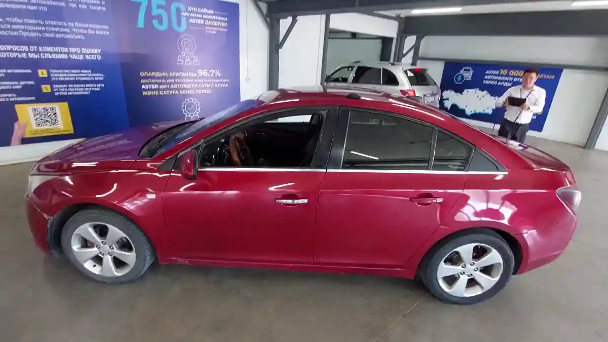 Chevrolet Cruze 2012 года за 4 000 000 тг. в Астана