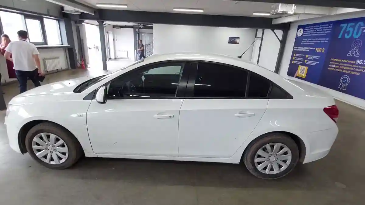 Chevrolet Cruze 2012 года за 4 500 000 тг. в Астана