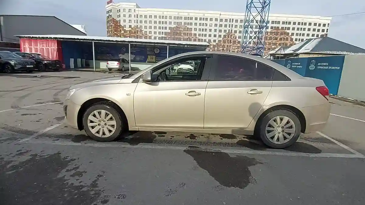 Chevrolet Cruze 2013 года за 3 500 000 тг. в Шымкент