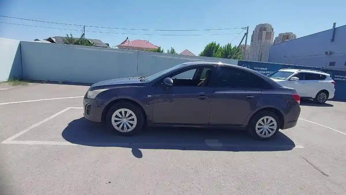 Chevrolet Cruze 2013 года за 3 240 000 тг. в Шымкент