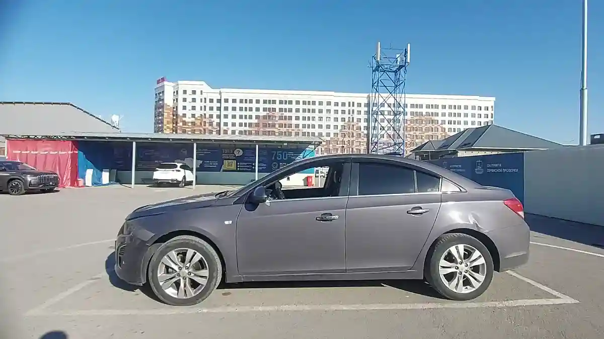 Chevrolet Cruze 2013 года за 3 800 000 тг. в Шымкент