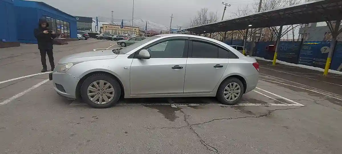 Chevrolet Cruze 2011 года за 2 500 000 тг. в Алматы