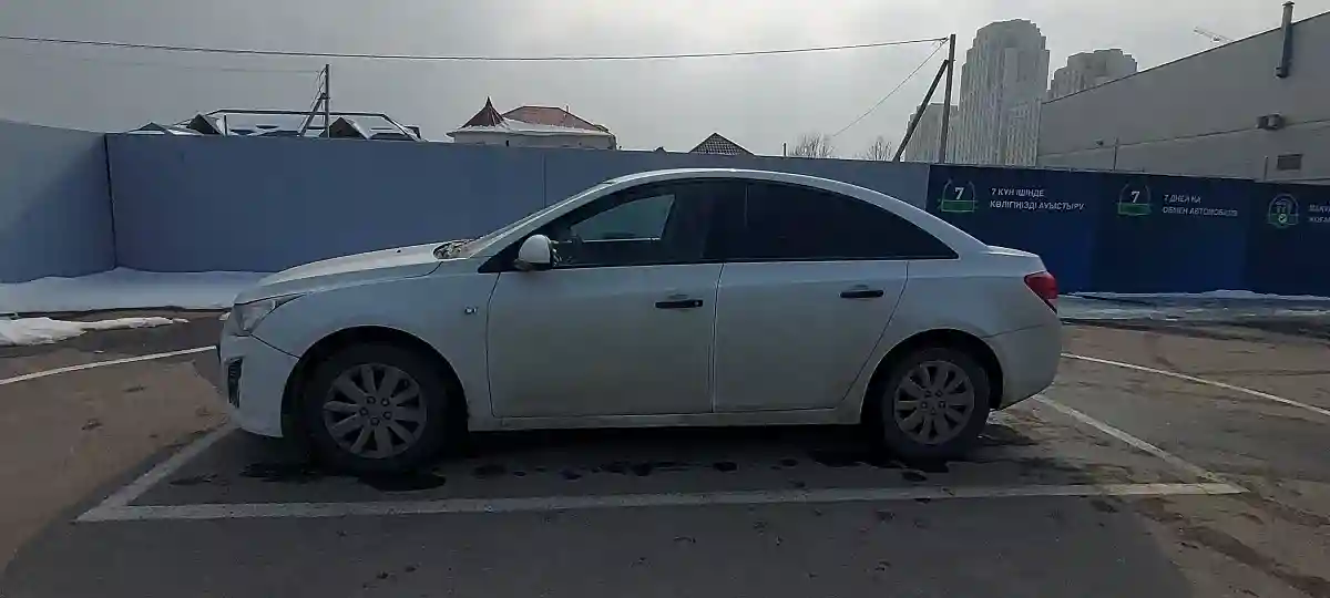 Chevrolet Cruze 2011 года за 2 400 000 тг. в Шымкент