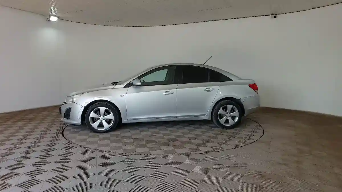 Chevrolet Cruze 2012 года за 1 990 000 тг. в Шымкент