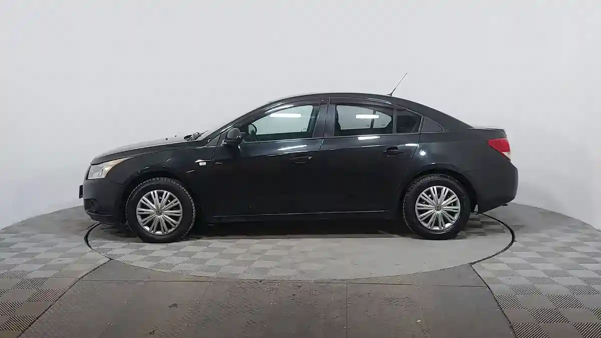 Chevrolet Cruze 2013 года за 2 790 000 тг. в Астана