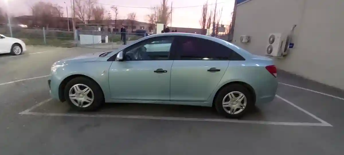 Chevrolet Cruze 2013 года за 3 300 000 тг. в Тараз