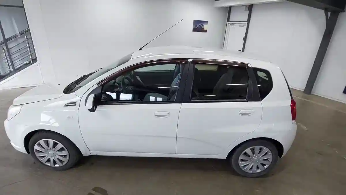 Chevrolet Aveo 2013 года за 3 800 000 тг. в Астана