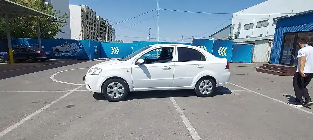 Chevrolet Aveo 2013 года за 4 000 000 тг. в Алматы