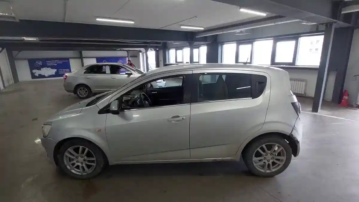 Chevrolet Aveo 2013 года за 4 000 000 тг. в Астана