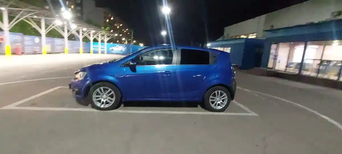 Chevrolet Aveo 2013 года за 3 000 000 тг. в Алматы