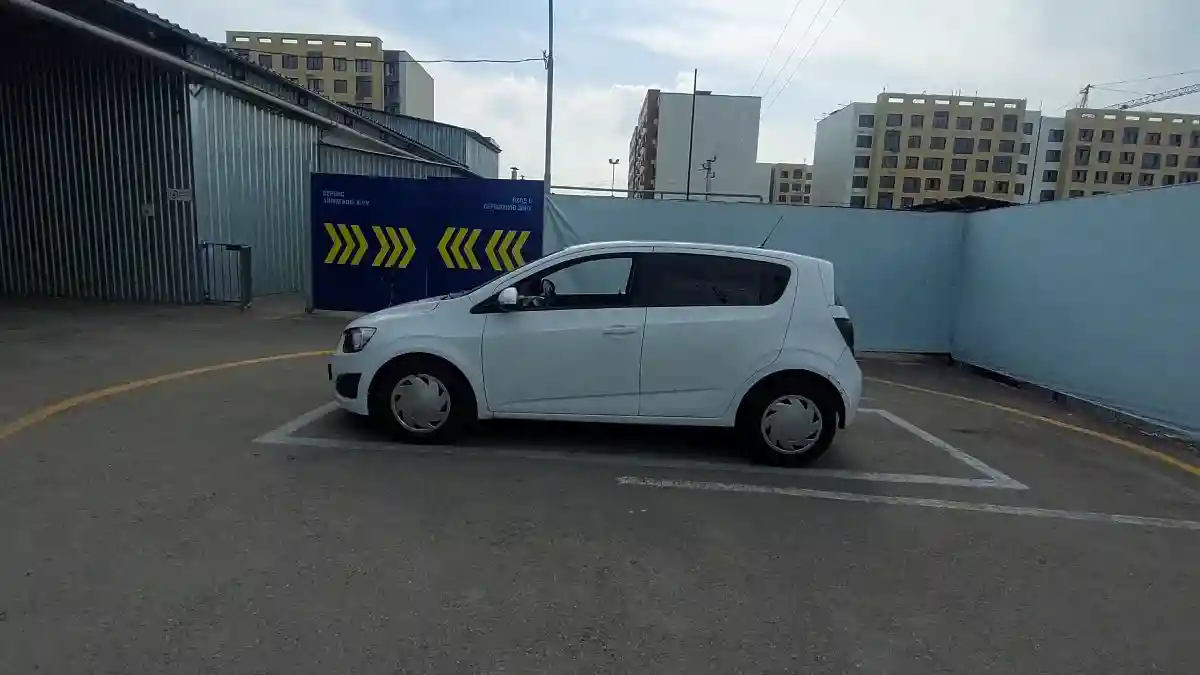 Chevrolet Aveo 2014 года за 4 500 000 тг. в Алматы