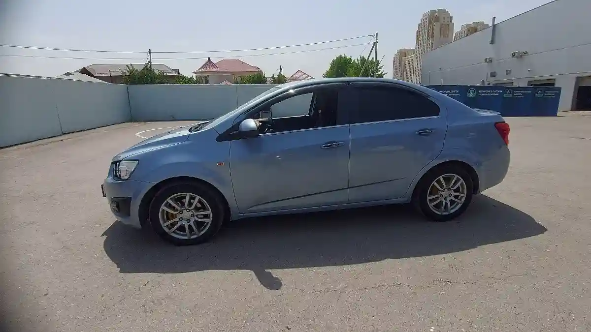 Chevrolet Aveo 2013 года за 4 500 000 тг. в Шымкент