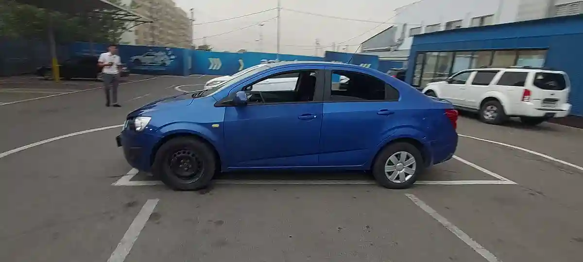 Chevrolet Aveo 2013 года за 2 300 000 тг. в Алматы