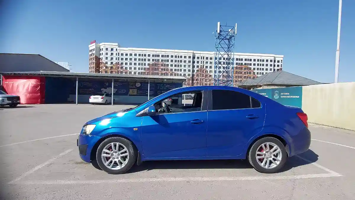 Chevrolet Aveo 2013 года за 2 500 000 тг. в Шымкент