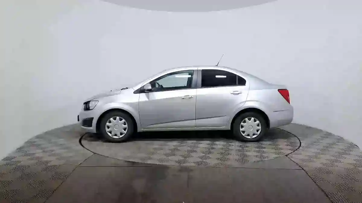Chevrolet Aveo 2014 года за 3 800 000 тг. в Астана