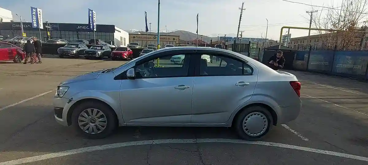 Chevrolet Aveo 2014 года за 2 950 000 тг. в Алматы