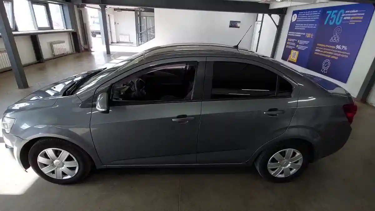 Chevrolet Aveo 2014 года за 4 500 000 тг. в Астана