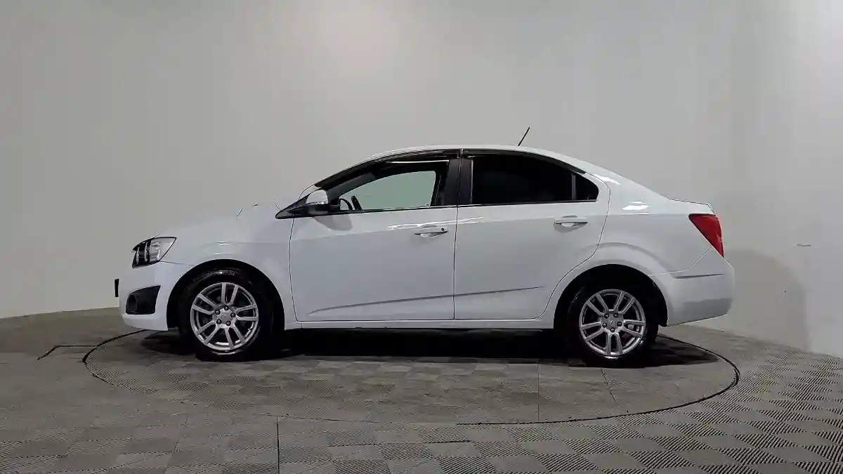 Chevrolet Aveo 2014 года за 3 590 000 тг. в Алматы